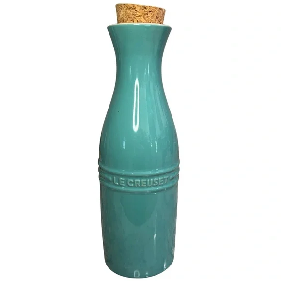 Le Creuset Gullah Blue Stoneware Water Carafe w/ Cork – 750ml - Picture 1 of 4